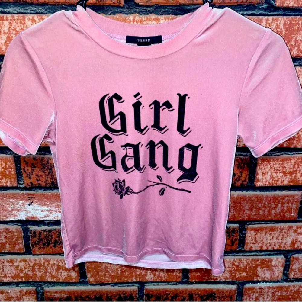 Perfect condition soft feel no rips stains tears or holes